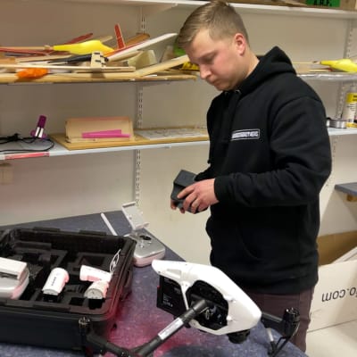 Teemu Taponen, puheenjohtaja, Porin ilmailukerhon lennokkijaosto.
