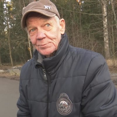Esko Einola lenkkipolulla