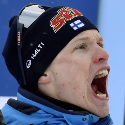 Iivo Niskanen jublar.