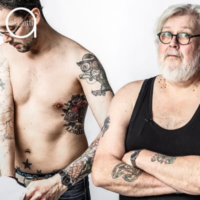 Nicolas Kluger, Lauri Vuorinen ja Visa Viljamaa studiokuvassa.