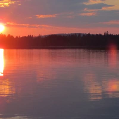 Etelä-Konneveden kansallispuiston maisemia verrataan Inarinjärveen.