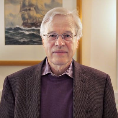 Bengt Holmström