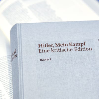 Mein Kampf -kijan kansi.
