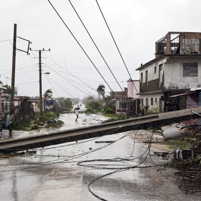Myrskytuhoja Caibarienin kaupungissa Villa Clarassa, Kuubassa.