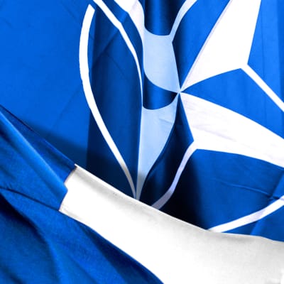 Suomen ja Naton liput