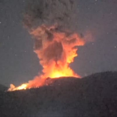 Vulkanutbrott i Japan