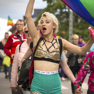 Helsingin Pride-viikko huipentui tänään lauantaina Pride-kulkueeseen.