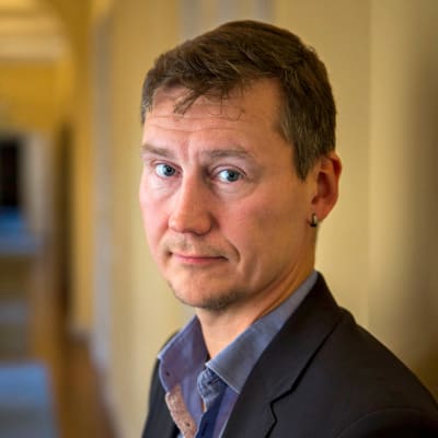 Apulaisprofessori Veli-Pekka Tynkkynen