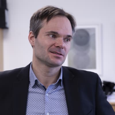 Sisäministeri Kai Mykkänen