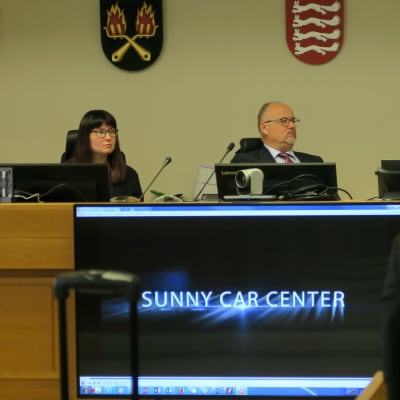 Sunny Car Center -jutun oikeudenistuntoa Kanta-Hämeen käräjäoikeudessa
