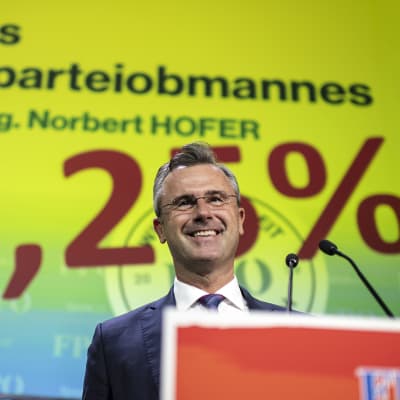 Itävallan oikeistopopulistisen vapauspuolueen (FPÖ) uudeksi puheenjohtajaksi valittiin Norbert Hofer. 