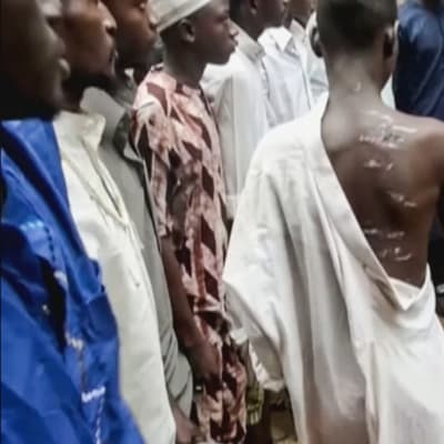 Befriade pojkar som torterats i koranskola i Nigeria