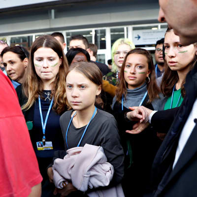 Greta Thunbergin tiedotustilaisuus YK:n ilmastokokouksessa Madridissa