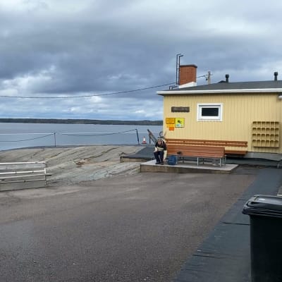 Rauhaniemen kansankylpylä