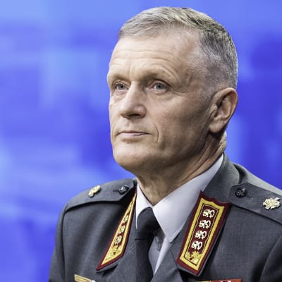 Puolustusvoimain komentaja, kenraali Timo Kivinen