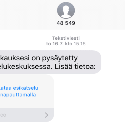 Kuvakaappaus Postin nimissä lähetetystä huijaustekstiviestistä.
