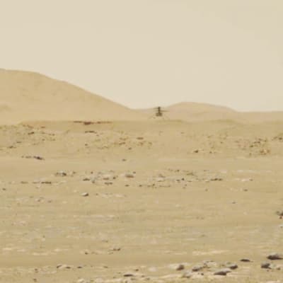 Ingenuity-kopteri lentää Marsissa