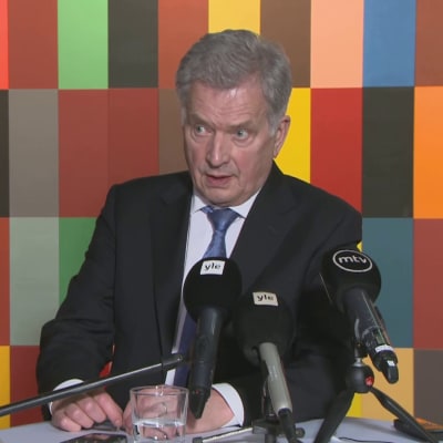 Presidentti Niinistö arvioi Ukrainan ja Venäjän kiristynyttä tilannetta Berliinin vierailulla