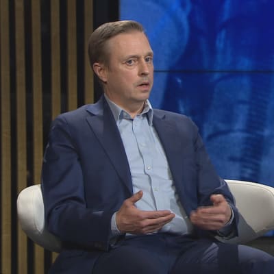 STM:n johtaja Pasi Pohjola kommentoi A-Talkissa omikronmuunnosta.
