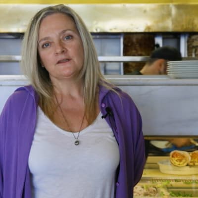 Tilanteemme on sietämätön, tuskailee ateenalainen lounasravintolan omistaja.