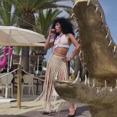 Lomailijat palasivat juhlimaan Ibizalle