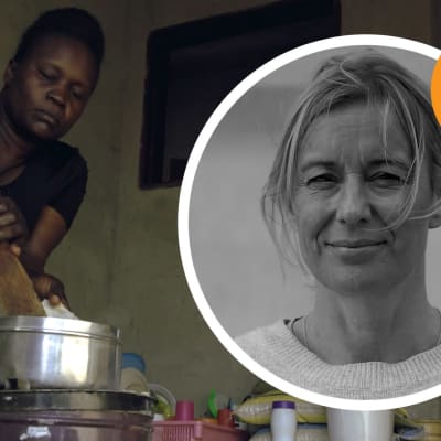 En ugandisk kvinna lagar mat på en spis i bakgrunden. I förgrunden en inklistrad porträttbild av journalisten Jessica Stolzmann.