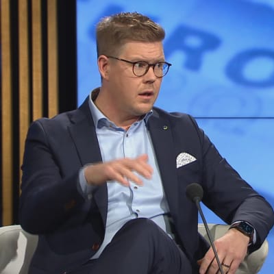 Kansanedustaja Antti Lindtman A-Talkissa.