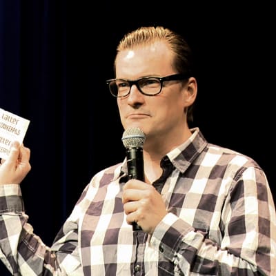 Seportaget: Bakom humorn