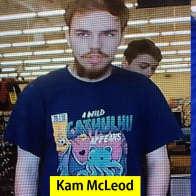 Kam McLeod och Bryer Schmegelsky, två kanadensiska tonåringar som misstänks ha mördat tre personer i Kanada.