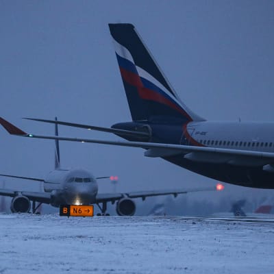 Aeroflotin koneita Moskovan Šeremetjevon lentoasemalla.