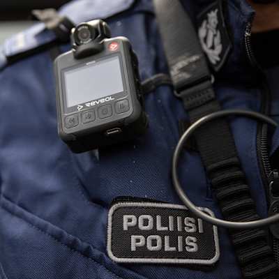 Poliisin haalarikamera