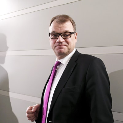Pääministeri Juha Sipilä eduskunnassa Helsingissä 18. joulukuuta