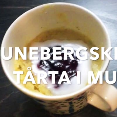 Skärmdump ur video om hur man gör en runebergstårta i mikron