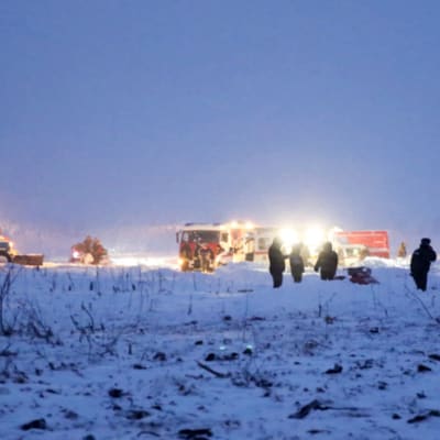 Utredningsarbetet försvåras av att det ligger så mycket snö på olycksplatsen dit inga vägar leder