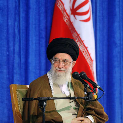 Ajatolla Ali Khamenei on Iranin korkein johtaja.