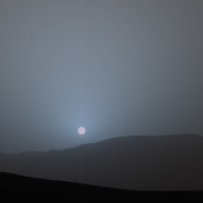 Auringonlasku Marsissa on sinertävä.