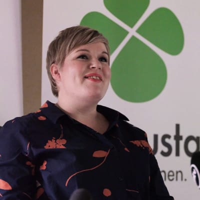 Keskustan puheenjohtaja Annika Saarikko