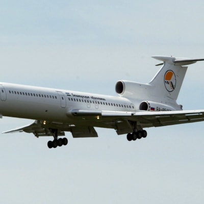 Ett Tu-154 militärplan. (foto från 2002)