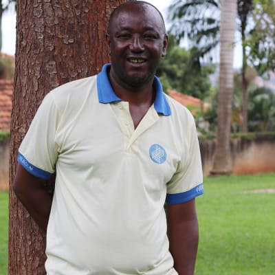 Burundilainen ympäristöaktivisti Mamert Sabushimike Ugandan Kampalassa.