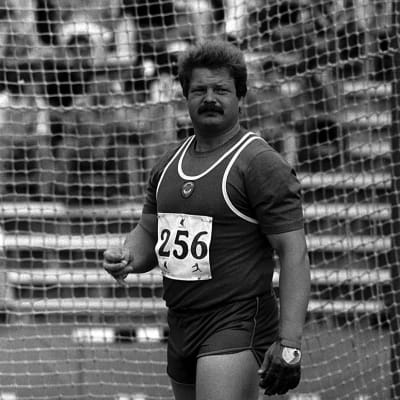Jüri Tamm moukarihäkissä vuonna 1984.