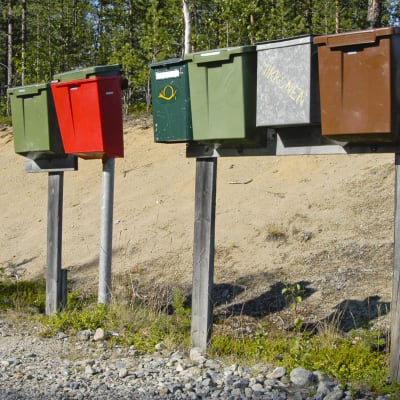 postilaatikoita maaseudulla