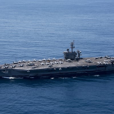 Lentotukialus USS Carl Vinson