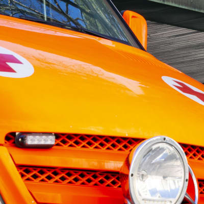 ambulanssi parkissa