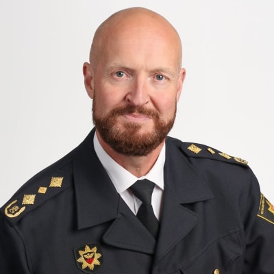 Pasi Ryynänen - som är enhetschef för räddningsväsendet och nödcentralsverksamheten vid Inrikesministeriets räddningsavdelning