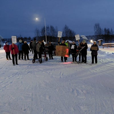 Vuodeosaston puolesta järjestettiin mielenosoitus Pelkosenniemellä