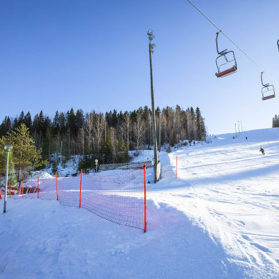 Himoksen laskettelukeskus Jämsässä 17. helmikuuta