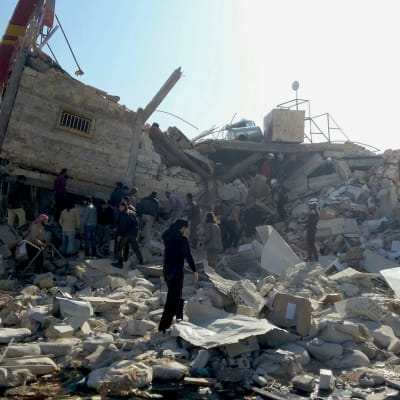 Sjukhus bombades i Maarat al-Numan