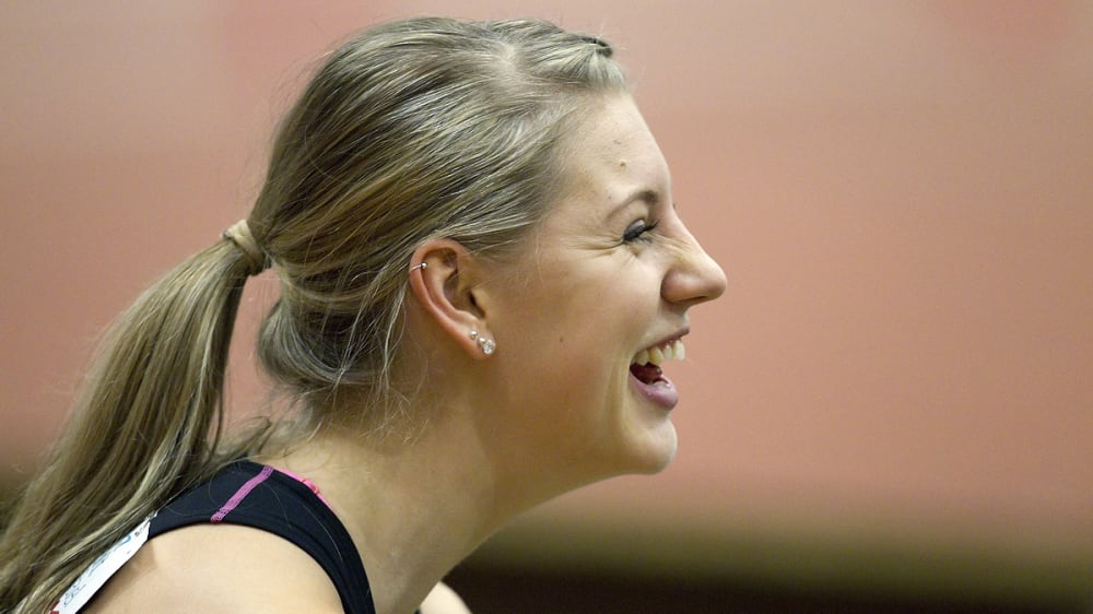 Morka Tiderna Over Erica Hjerpe Tillbaka Fran Usa Med Ny Examen Teknik Och Skada Sport Svenska Yle Fi Morka Tiderna Over Erica Hjerpe Tillbaka Fran Usa Med Ny Examen Teknik Och Skada Sport Svenska Yle Fi