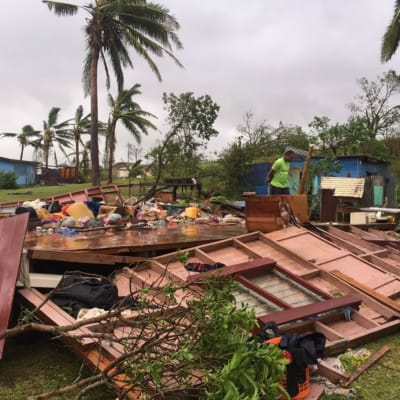 Förödelse efter stormens framfart på Fiji.