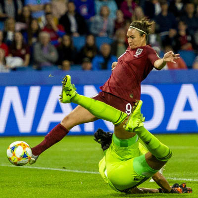 Jodie Taylor gör segermålet mot Argentina.